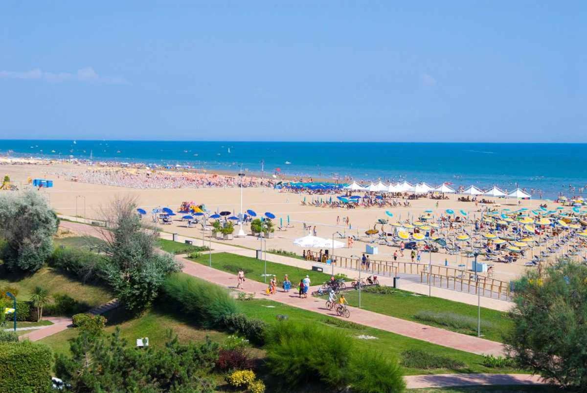 Apartment In Bibione I Exterior foto